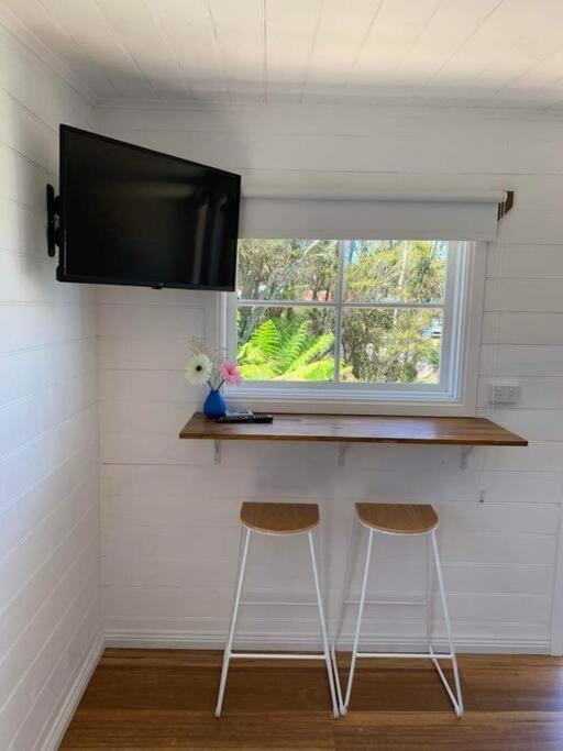 The Wandering Duck - Heritage Tiny House Strahan Exteriér fotografie